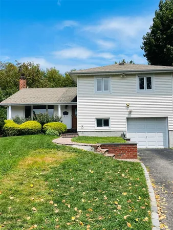 $5,000 | 40 Willets Drive, Syosset, NY 11791