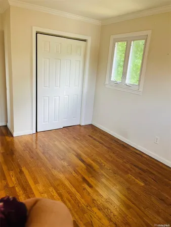 $5,000 | 40 Willets Drive, Syosset, NY 11791