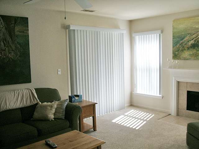 3549 Tremonte Circle Rochester, MI 48306 - Photo 3 of 8 31054748-2.JPG