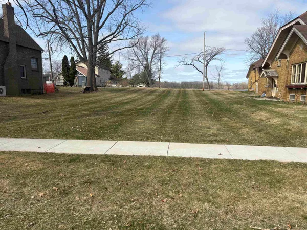 $1 | N Ridge, Hustisford, WI 53034