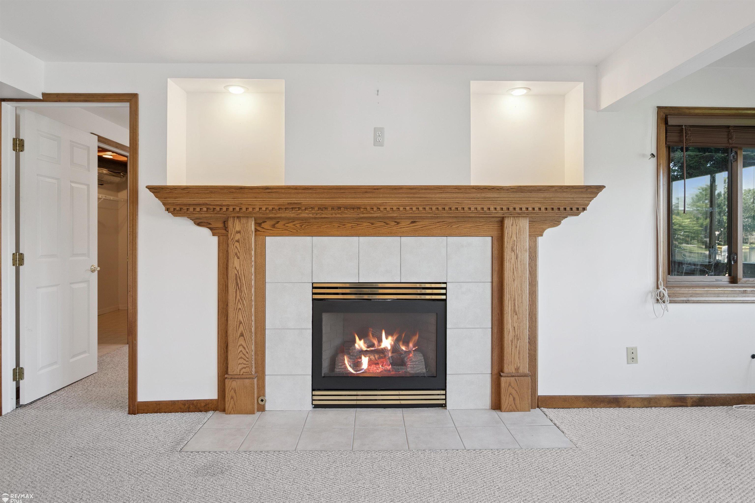 1671 South Shore Drive Rochester Hills, MI 48307 - Photo 7 of 77