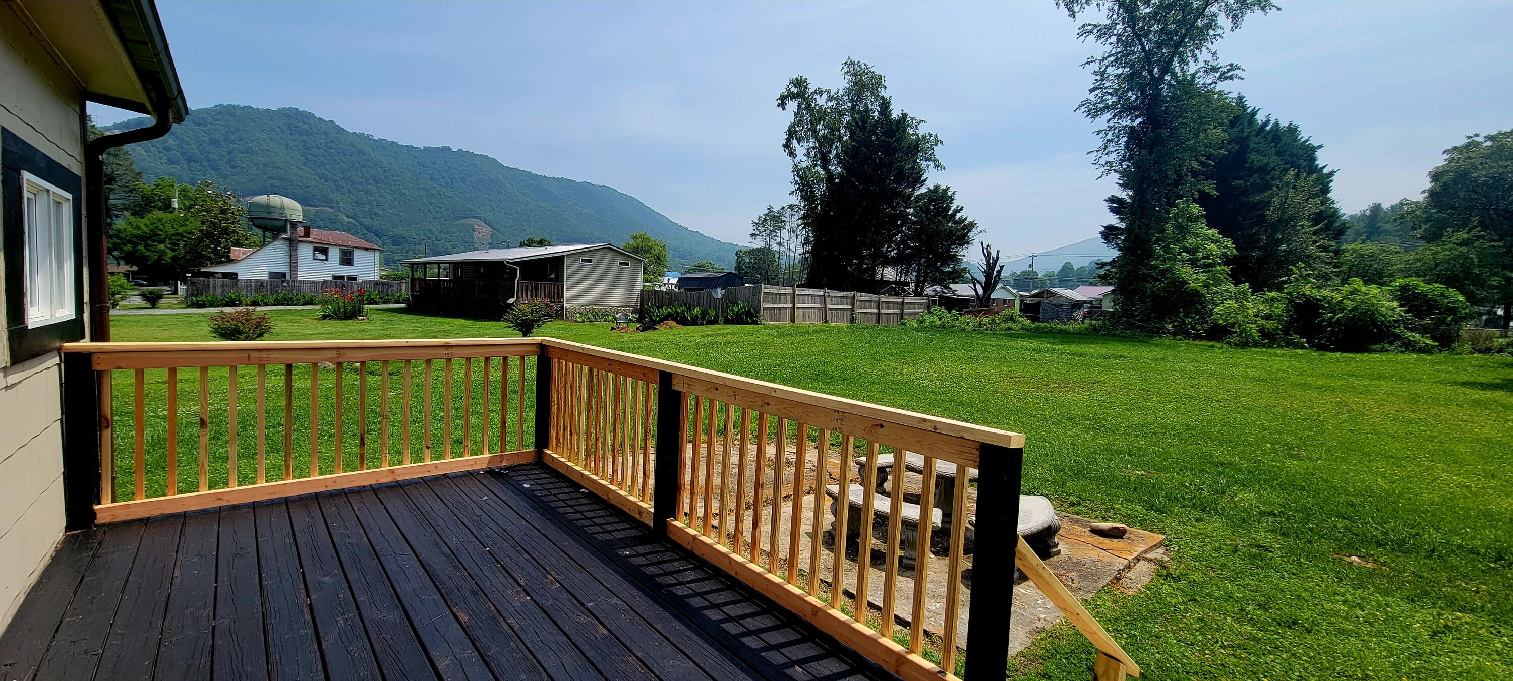 172 Spring Street Hampton, TN 37658 - Photo 2 of 19 20230629_120342