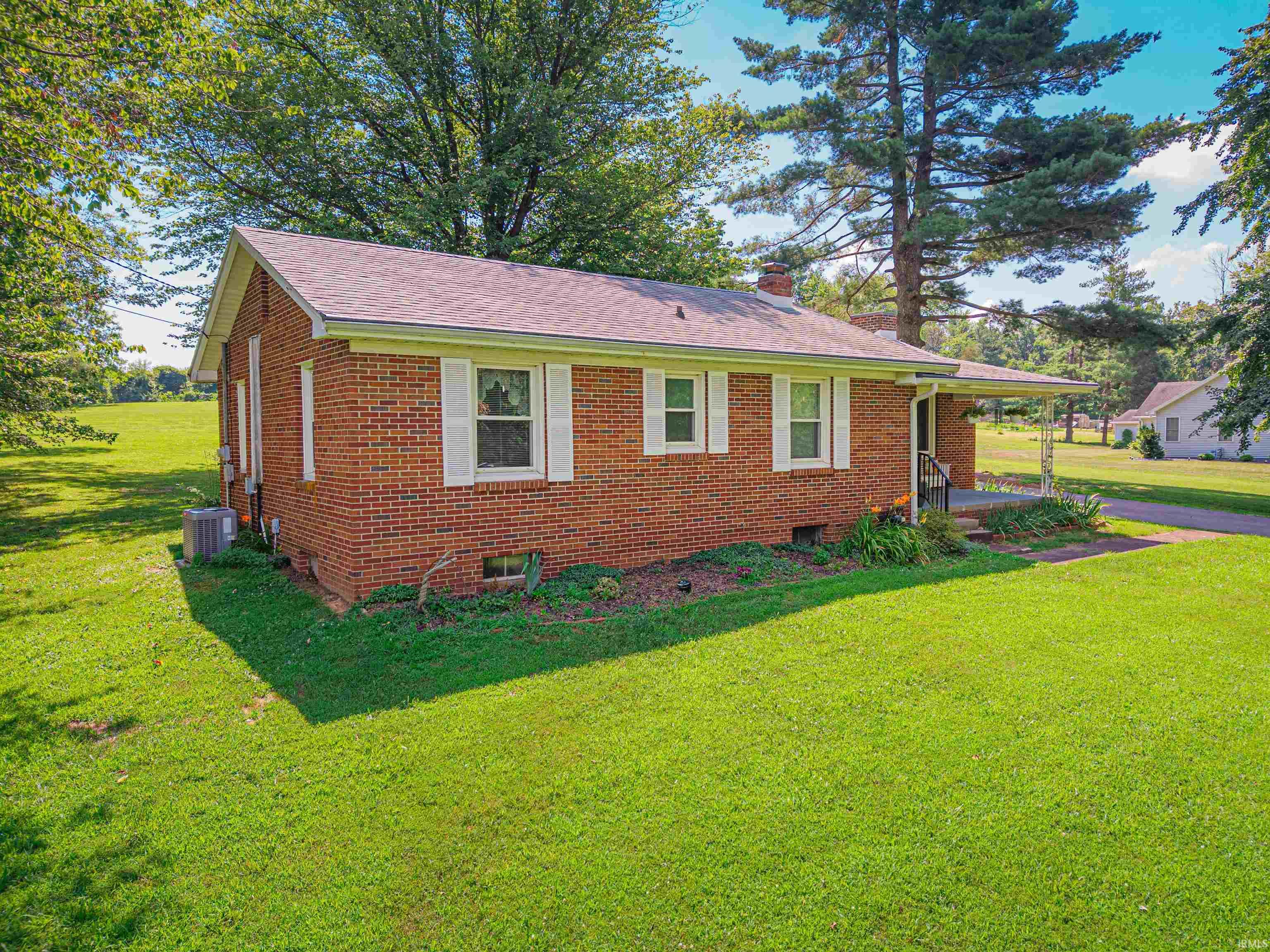 1844 Fuquay Road Newburgh, IN 47630 - Photo 6 of 30