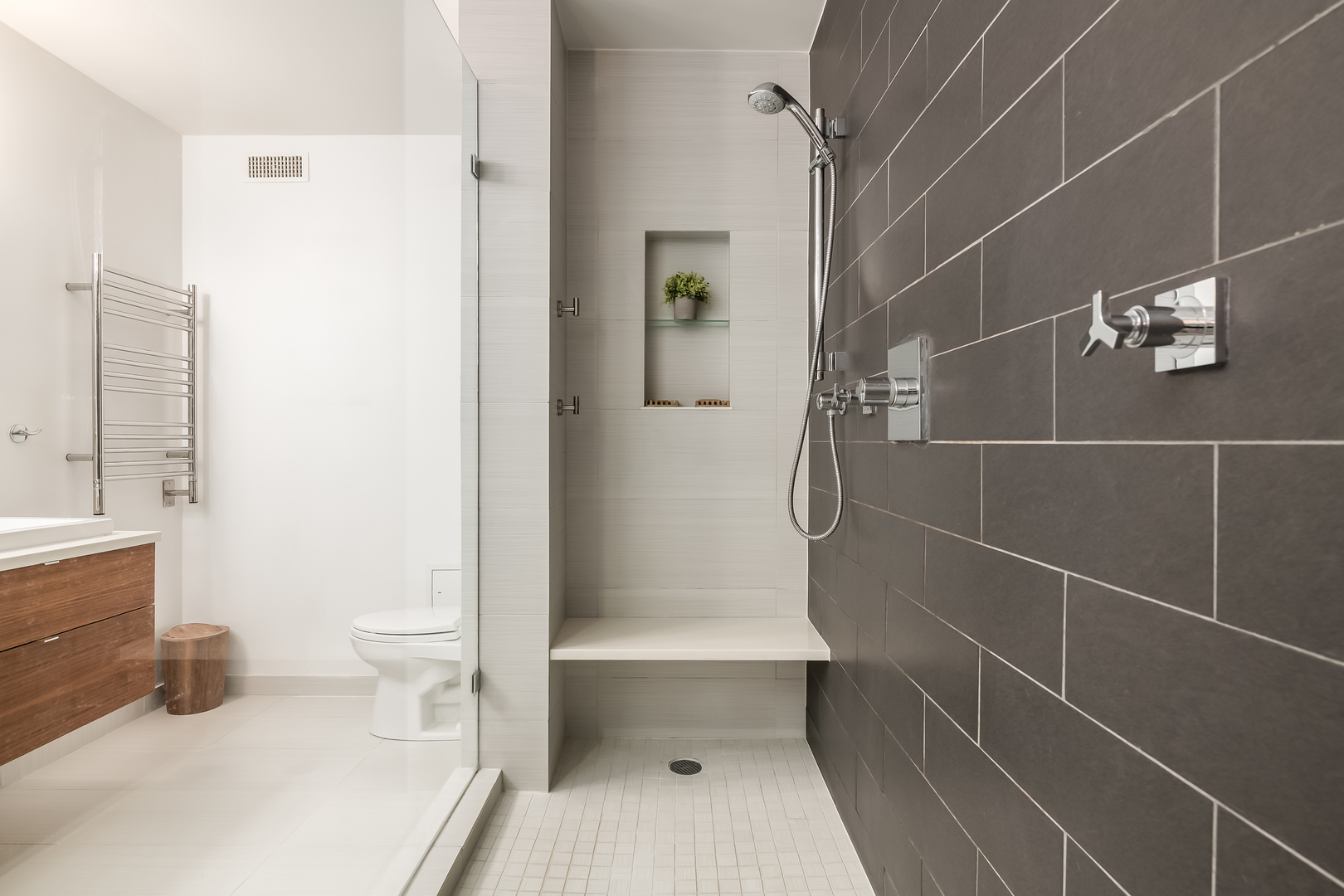 1313 North Ritchie Court, Unit 1005 Chicago, IL 60610 - Photo 22 of 30