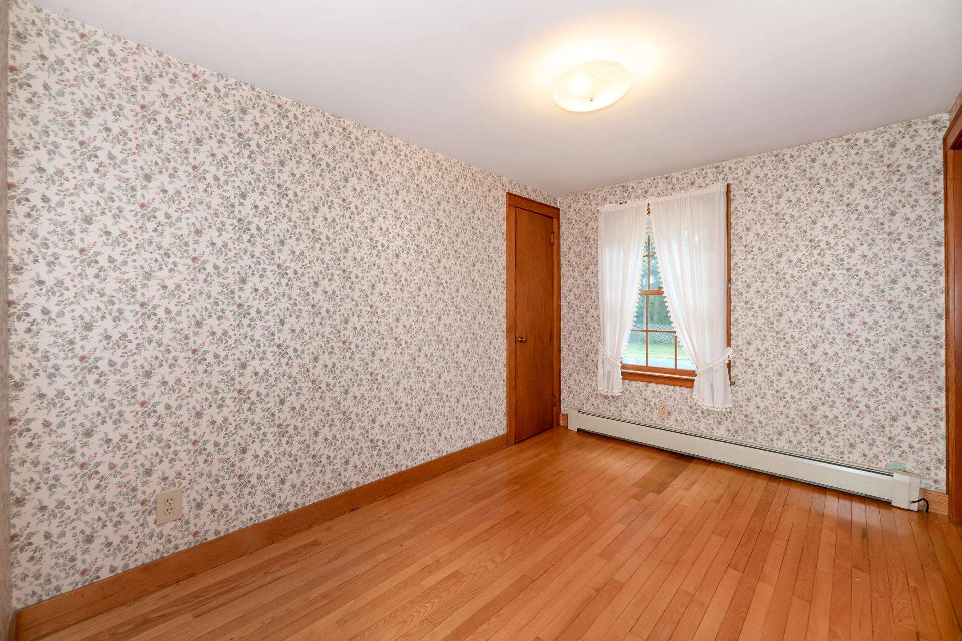 36 Lafayette Street Laconia, NH 03246 - Photo 22 of 37