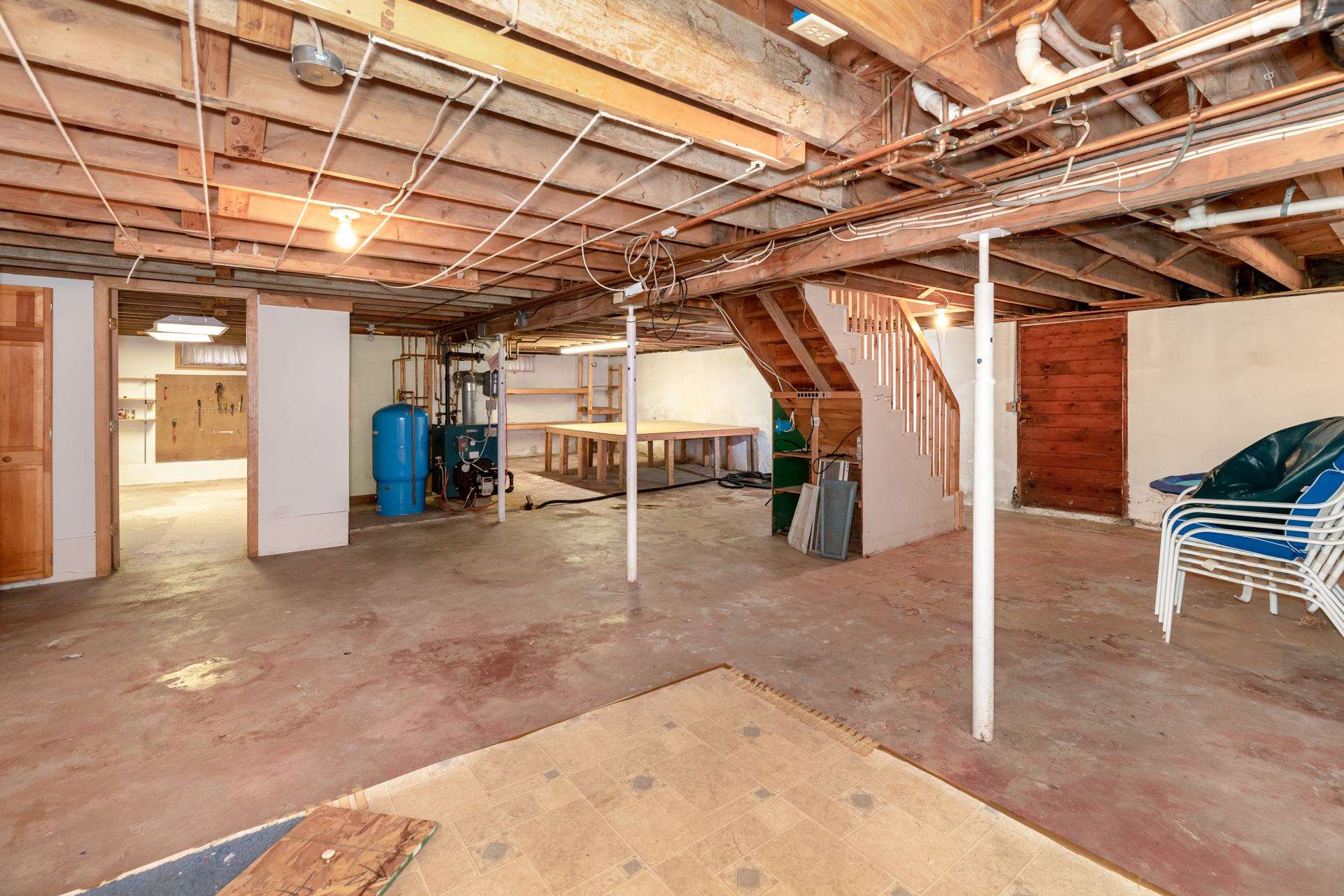 36 Lafayette Street Laconia, NH 03246 - Photo 31 of 37