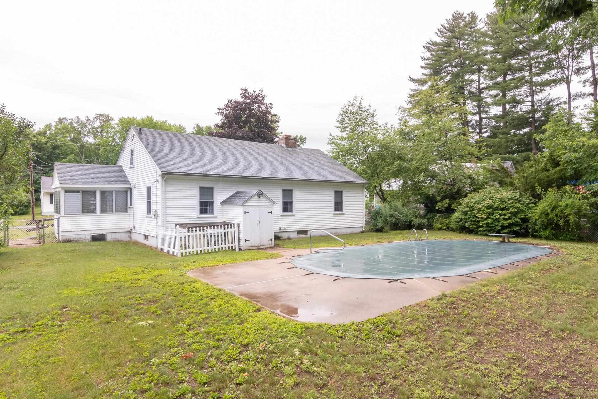 36 Lafayette Street Laconia, NH 03246 - Photo 8 of 37