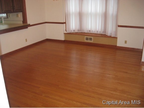 4 Bridge Terrace Springfield, IL 62704 - Photo 6 of 24