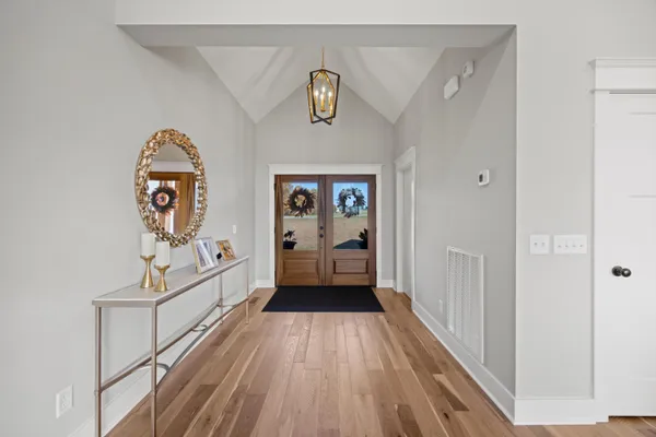 $840,000 | 126 Bobcat Trail, Jasper, TN 37347