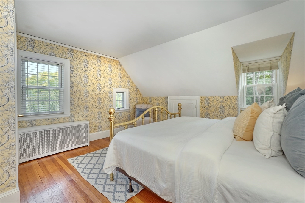 46 Country Club Road Melrose, MA 02176 - Photo 24 of 41