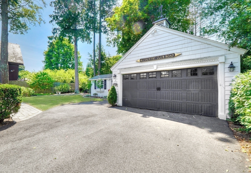 46 Country Club Road Melrose, MA 02176 - Photo 33 of 41
