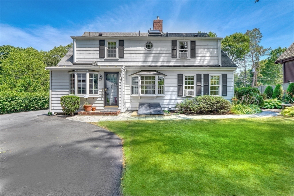 46 Country Club Road Melrose, MA 02176 - Photo 34 of 41