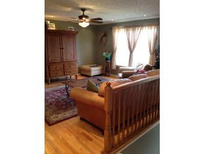 6901 Redwine Road Wise, VA 24293 - Photo 4 of 24 Livingroom