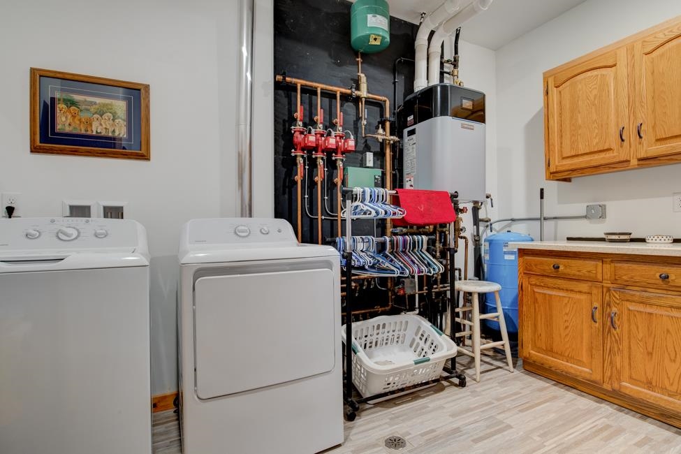 N7445 Dutch Rush Run Crivitz, WI 54114 - Photo 22 of 35