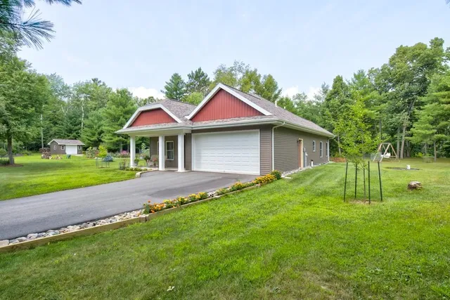 $399,900 | N7445 Dutch Rush Run, Crivitz, WI 54114