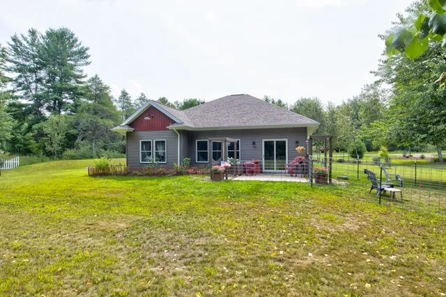 $399,900 | N7445 Dutch Rush Run, Crivitz, WI 54114