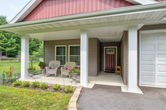 $399,900 | N7445 Dutch Rush Run, Crivitz, WI 54114