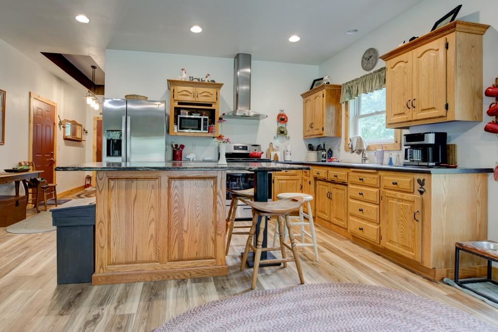 N7445 Dutch Rush Run Crivitz, WI 54114 - Photo 4 of 35