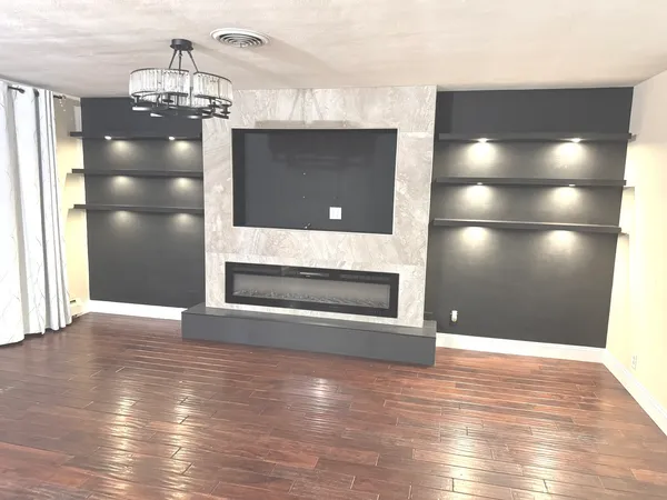 $2,650 | 1014 Clement Street, Joliet, IL 60435