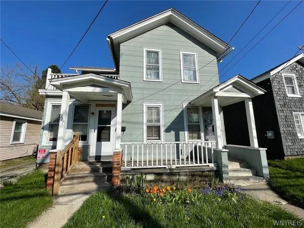 $189,900 | 247 Clinton Street, Lockport City, NY 14094