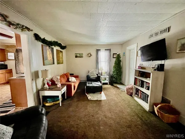 $189,900 | 247 Clinton Street, Lockport City, NY 14094