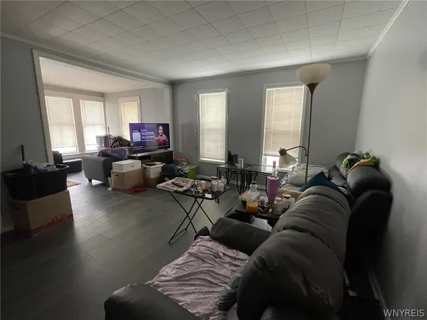 $189,900 | 247 Clinton Street, Lockport City, NY 14094