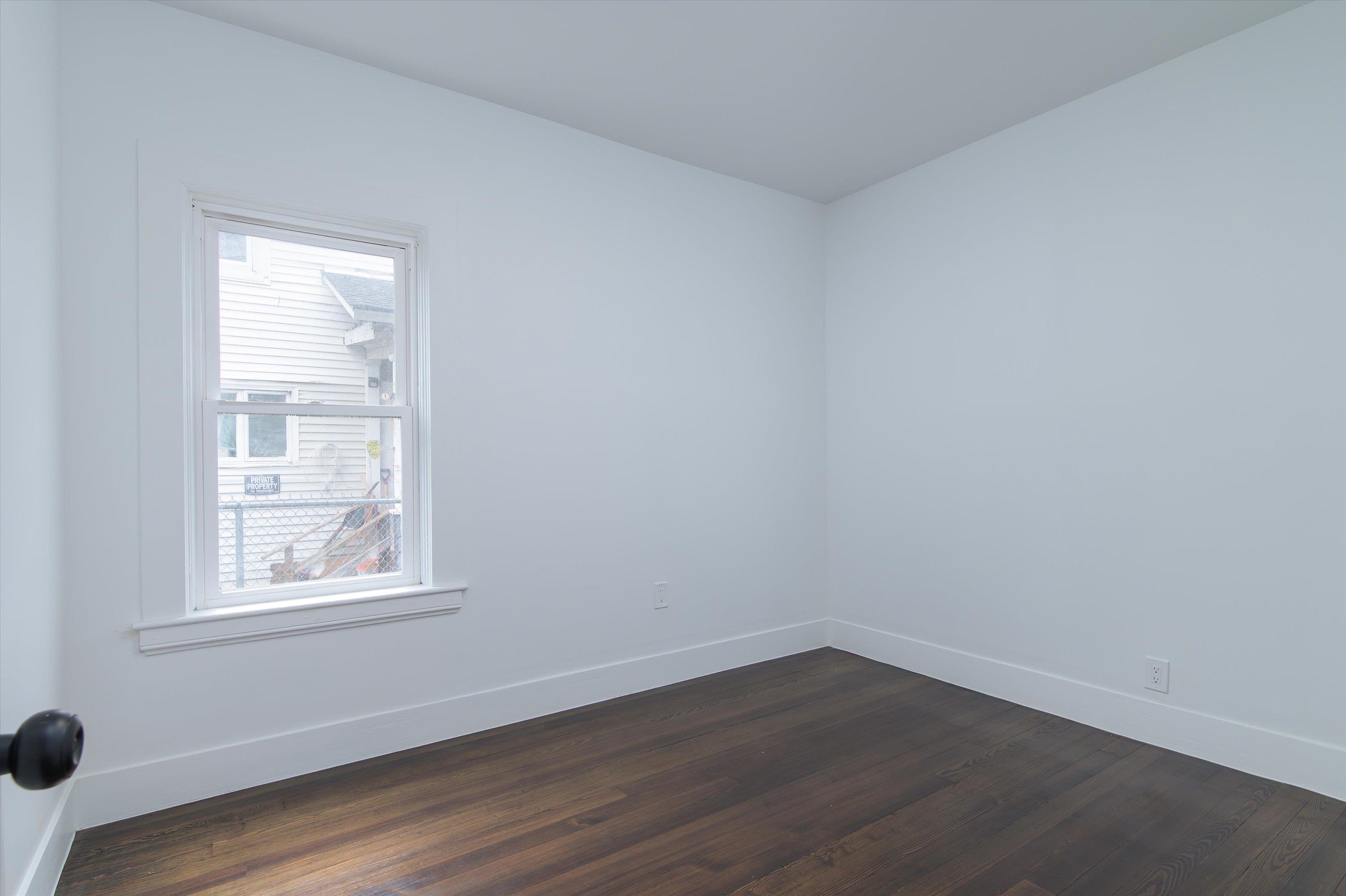 29 Hopkins Street Rutland, VT 05701 - Photo 11 of 45