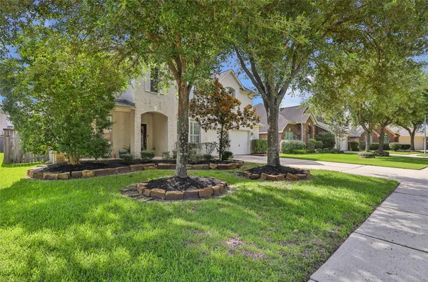 $550,000 | 14710 Jordanbranch Lane, Humble, TX 77396