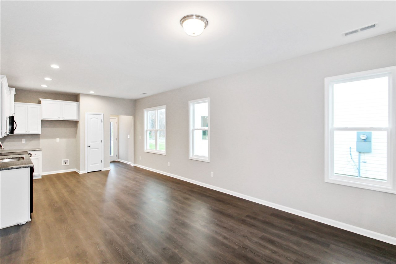 187 Yellow Jacket Ridge Clayton, NC 27520 - Photo 4 of 30 Family Room