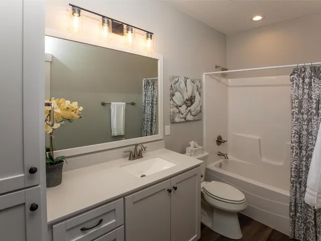 $859,900 | 10036 211th Street North, Forest Lake, MN 55025