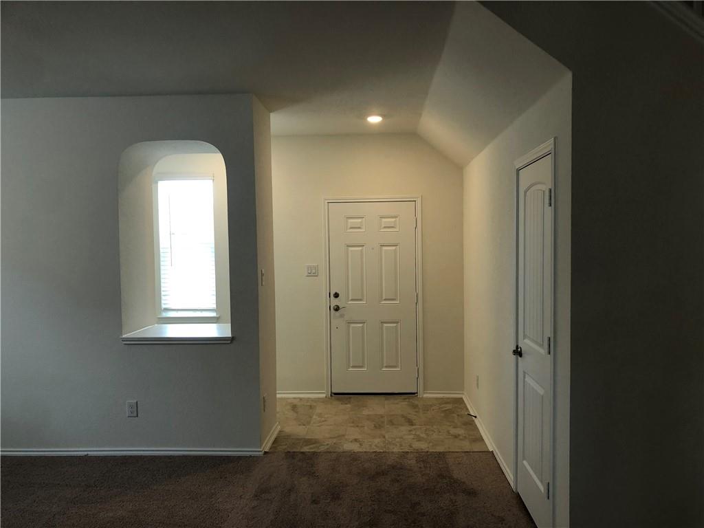 625 Jud Allen Way Leander, TX 78641 - Photo 5 of 18 Foyer entrance with light carpet, lofted ceiling, and recessed lighting