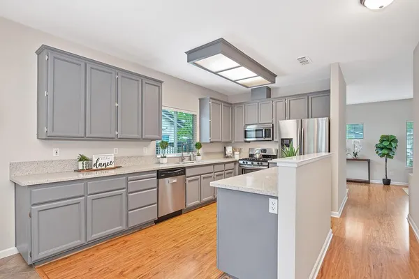 $599,000 | 463 Parker Drive, Folsom, CA 95630