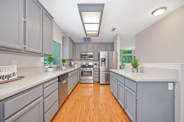 $599,000 | 463 Parker Drive, Folsom, CA 95630