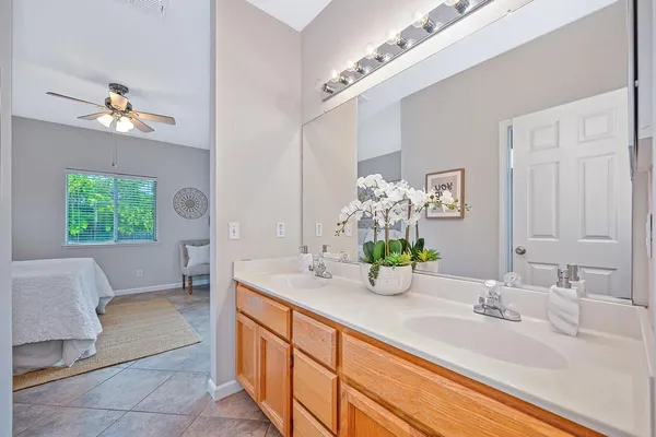 $599,000 | 463 Parker Drive, Folsom, CA 95630