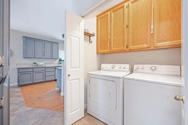 $599,000 | 463 Parker Drive, Folsom, CA 95630