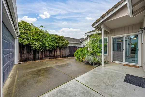 $599,000 | 463 Parker Drive, Folsom, CA 95630