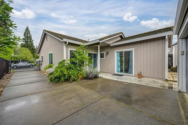 $599,000 | 463 Parker Drive, Folsom, CA 95630