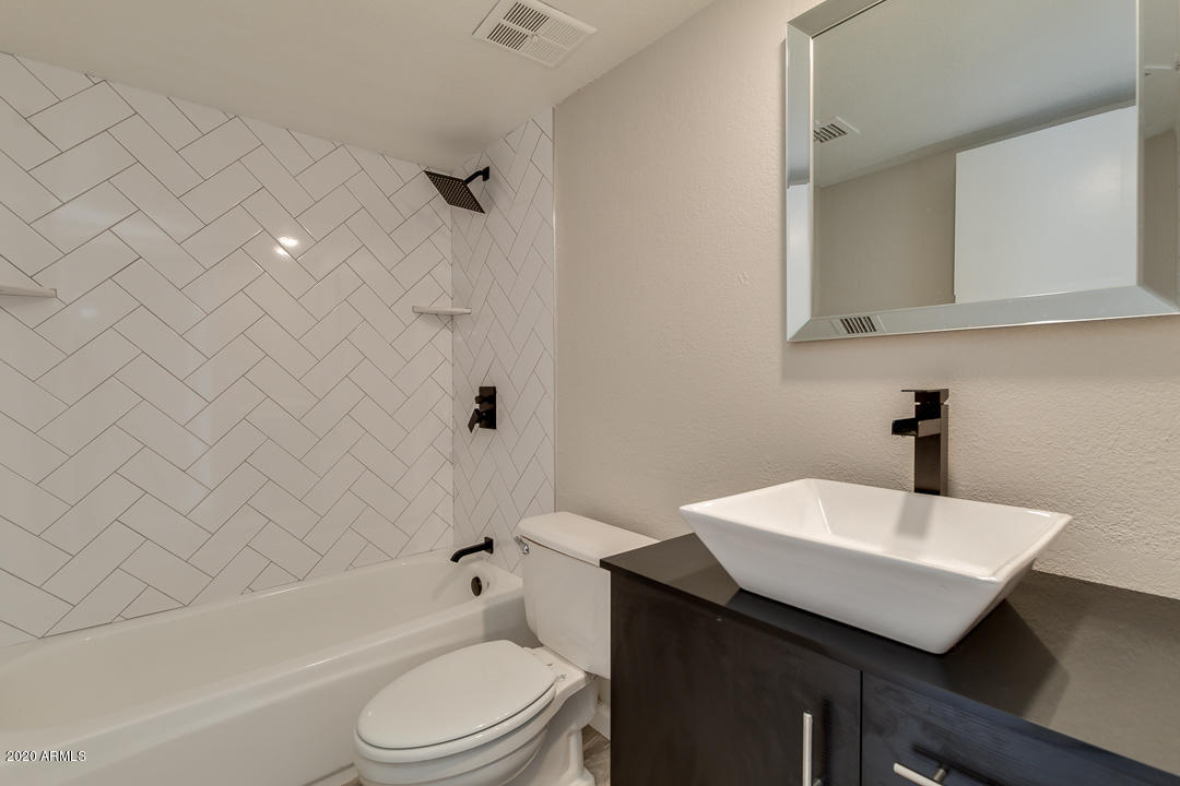 3747 East Wethersfield Road Phoenix, AZ 85032 - Photo 29 of 37 29-Wethersfield