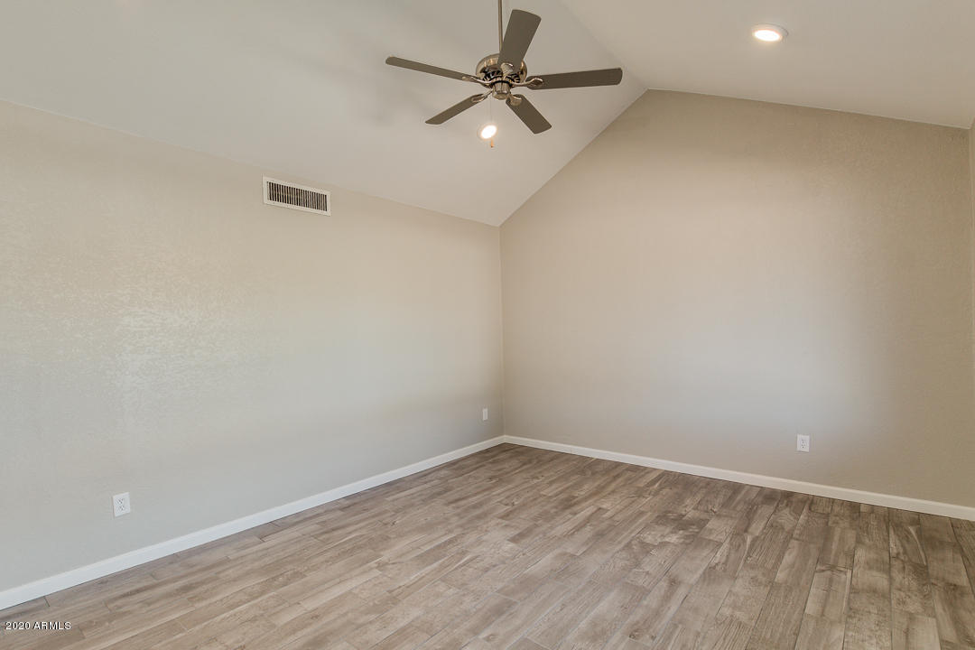 3747 East Wethersfield Road Phoenix, AZ 85032 - Photo 4 of 37 04-Wethersfield