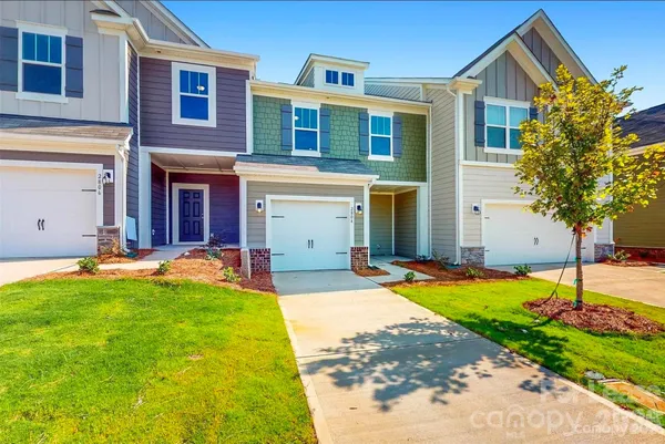$1,800 | 2804 Trinity Street, Monroe, NC 28110