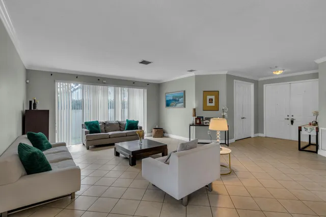 $795,000 | 9895 Shepard Place, Wellington, FL 33414