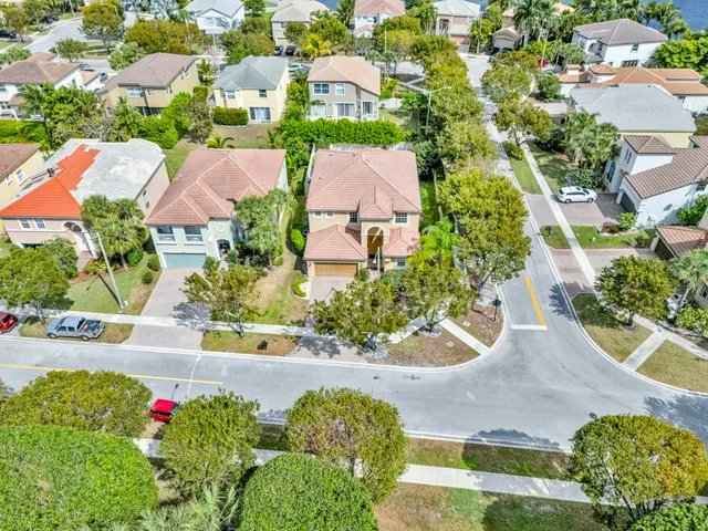 $795,000 | 9895 Shepard Place, Wellington, FL 33414