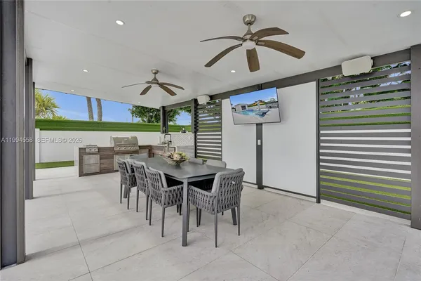 $2,700,000 | 2600 Southwest 128th Court, Miami, FL 33175