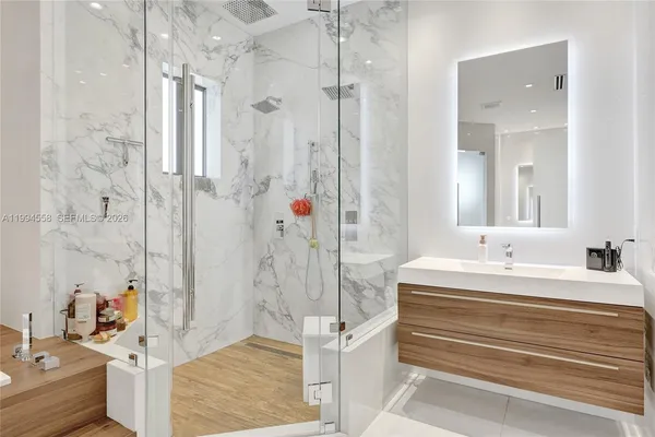 $2,700,000 | 2600 Southwest 128th Court, Miami, FL 33175
