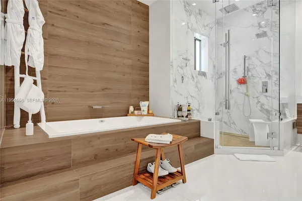 $2,700,000 | 2600 Southwest 128th Court, Miami, FL 33175