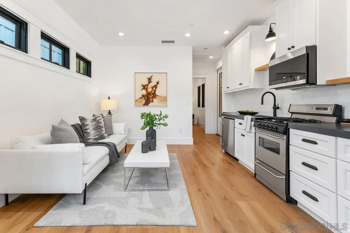 804 Hygeia Encinitas, CA 92024 - Photo 19 of 19