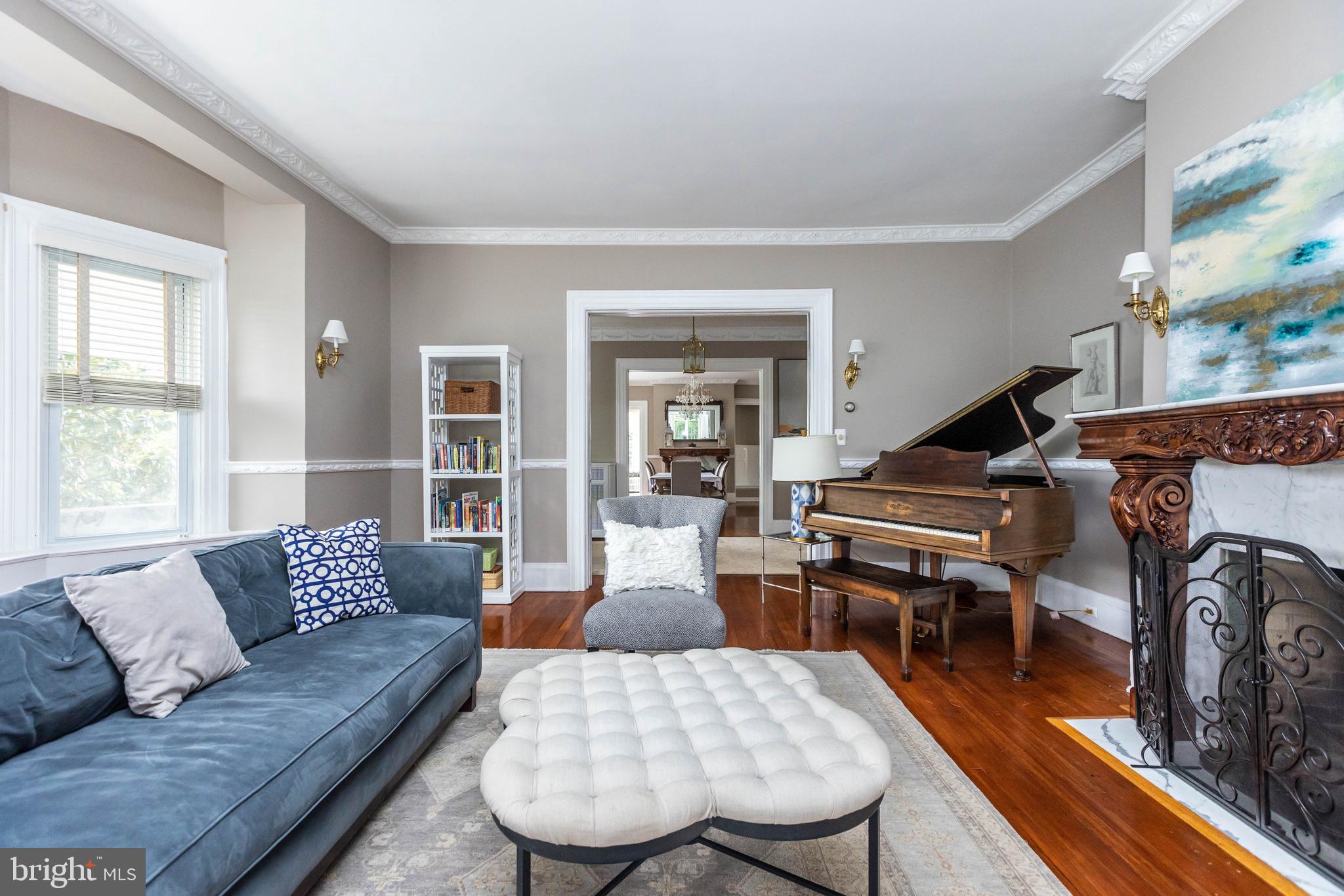300 Woodlawn Road Baltimore, MD 21210 - Photo 11 of 76 Living room
