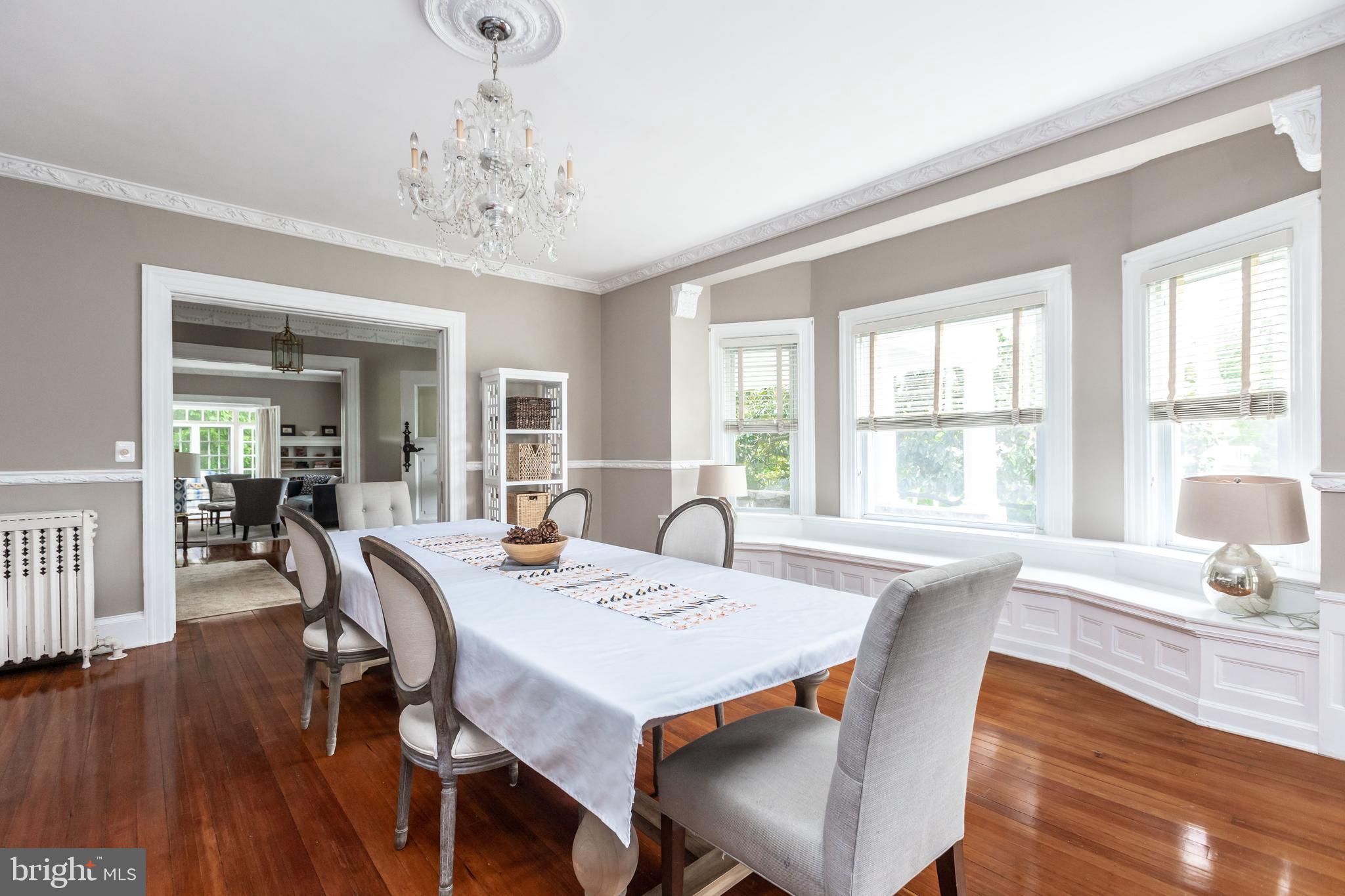 300 Woodlawn Road Baltimore, MD 21210 - Photo 15 of 76 Dining room