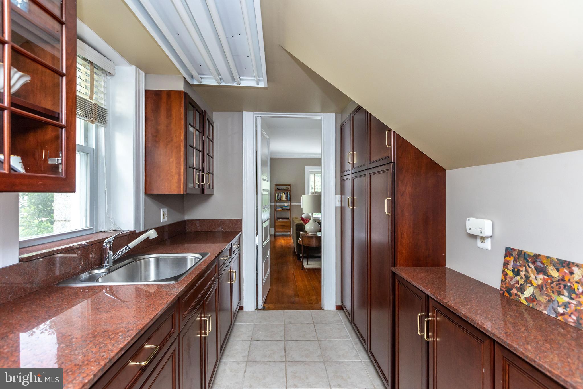 300 Woodlawn Road Baltimore, MD 21210 - Photo 26 of 76 Butler's pantry between kitchen and FR