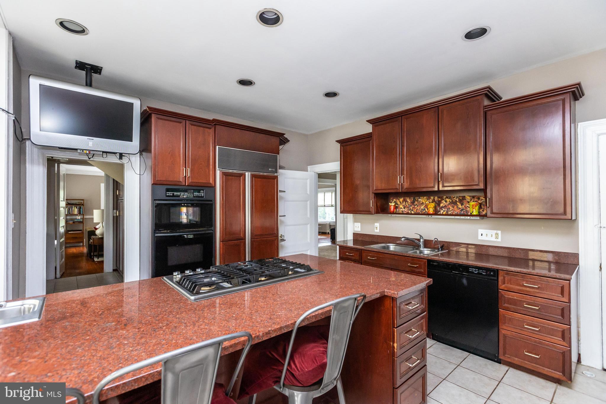 300 Woodlawn Road Baltimore, MD 21210 - Photo 29 of 76 Kitchen